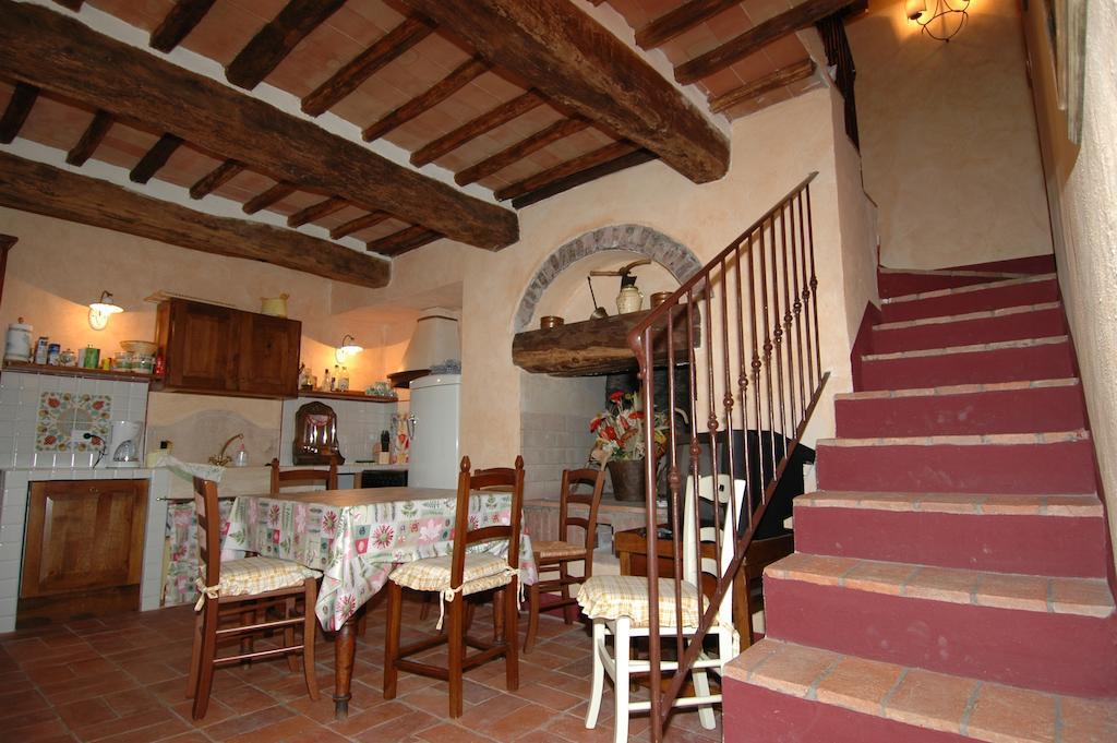 Villa Molino Di Bombi Castellina in Chianti Zimmer foto